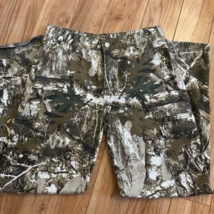 Camouflage Cargo Jeans